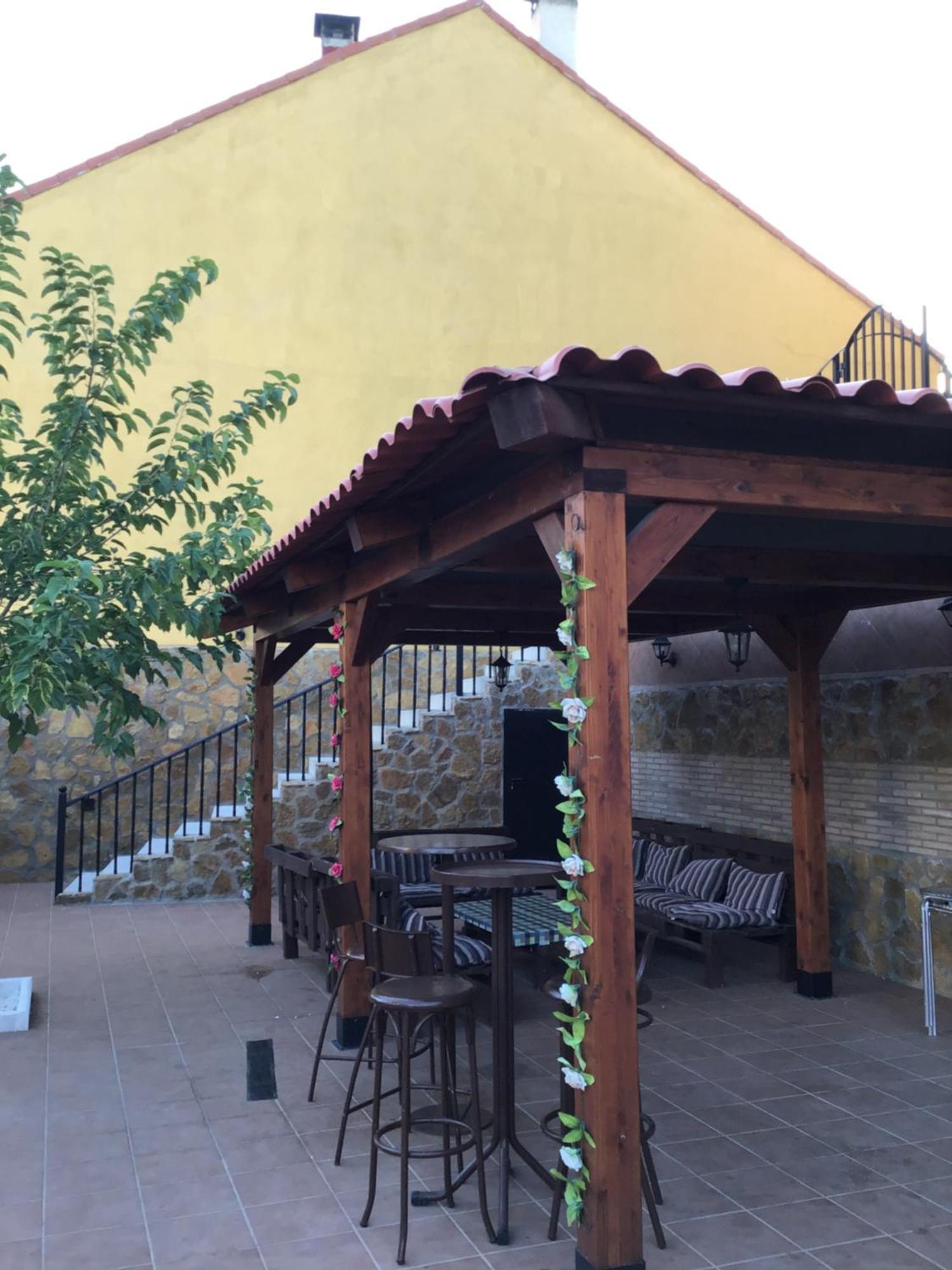 Apartamentos "Casa Rural De Aldea" Aldea del Fresno Εξωτερικό φωτογραφία