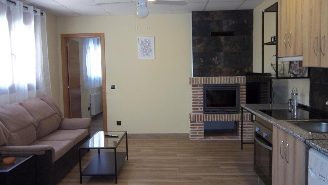 Apartamentos "Casa Rural De Aldea" Aldea del Fresno Εξωτερικό φωτογραφία